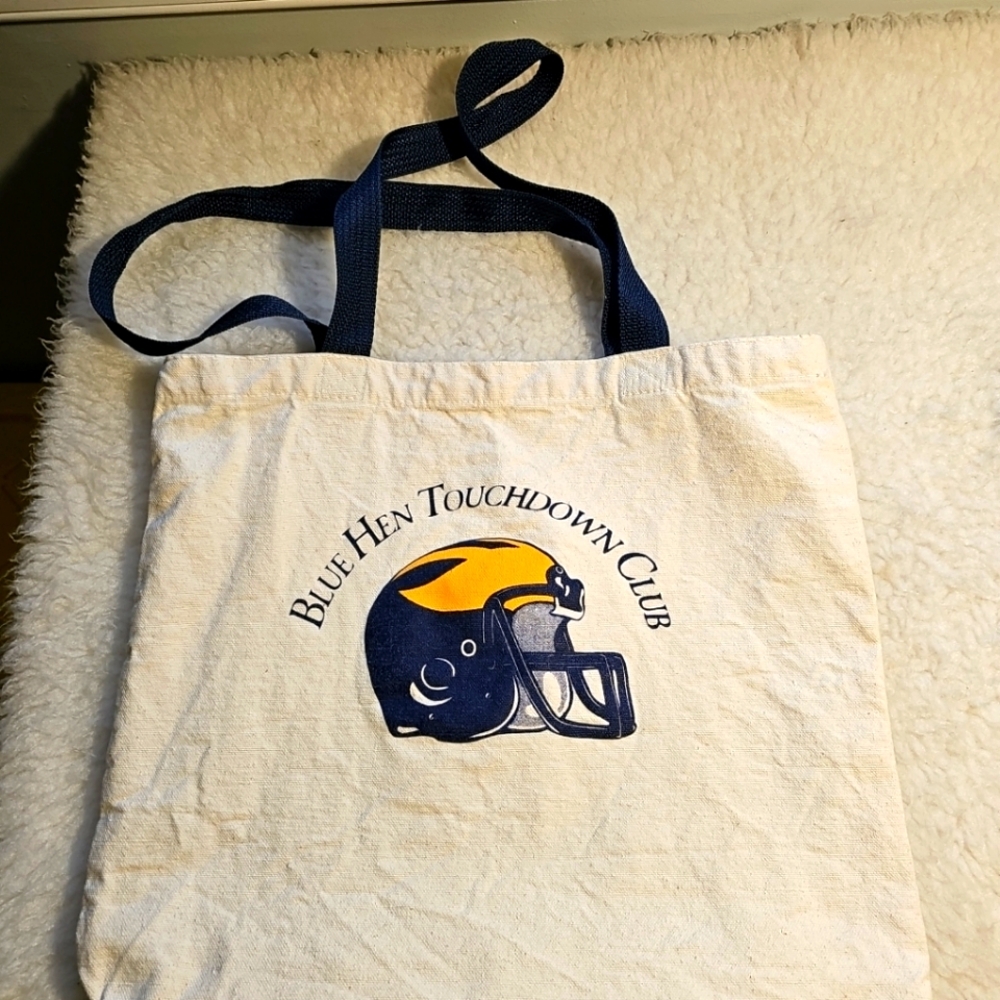 Delaware University Football Blue Hen Touchdown Club Cancas Bag